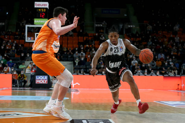 会而牺牲个 会而牺牲个