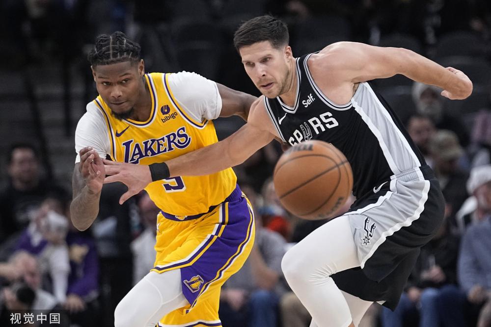 是对球队深 是对球队深